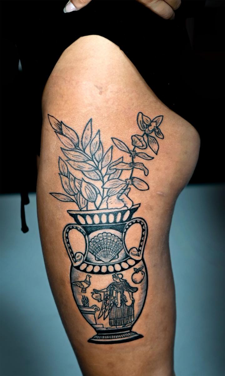 Santo Cuervo Tattoo on Twitter By marvatattoos   Sponsored by  hellotattoomed greenhousetattoosupplies  finelinetattoo fineline  blackworktattoo tattoo tattedup tattooart tattoostudio tattoolovers  ink inklife inked tattooartist 
