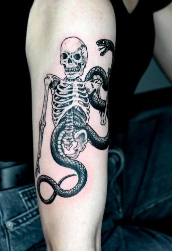 Skeleton & Snake 